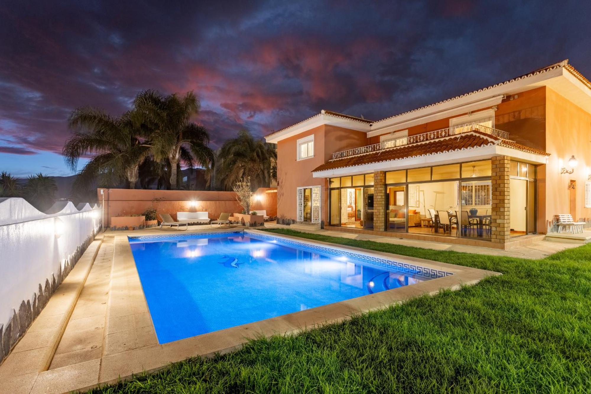 One & Only Sports And Relax Villa Heated Pool By Eden Rentals Tabaiba Esterno foto