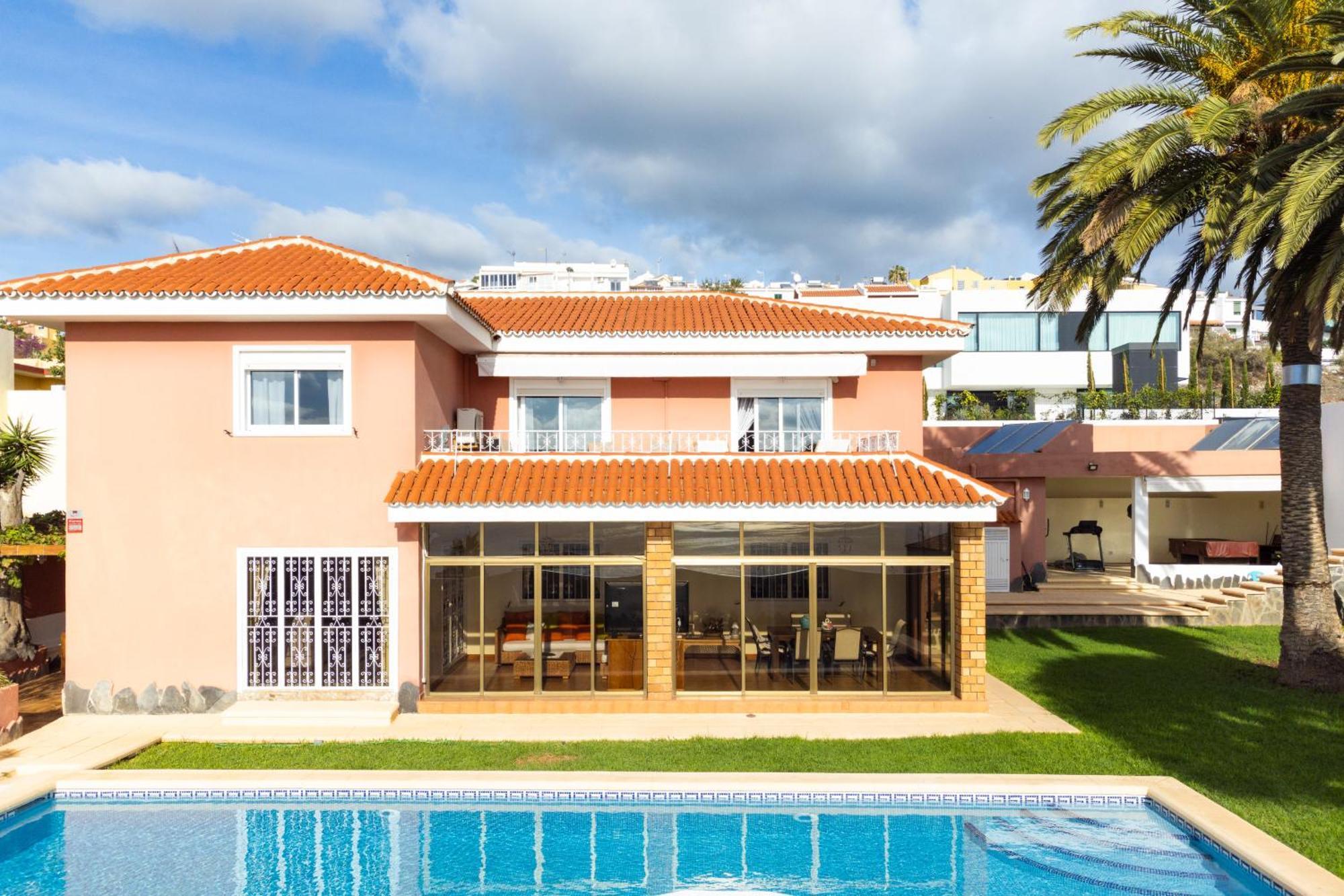One & Only Sports And Relax Villa Heated Pool By Eden Rentals Tabaiba Esterno foto